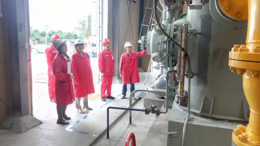 总经理对青白江增压站进行节前安全检查并表达慰问 新闻图片